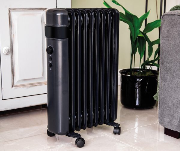 TCP Smart WiFi Black Portable Free-Standing 9 Fin Oil Radiator 2000W with Temperature Control, Ideal for Home and Office Comfort