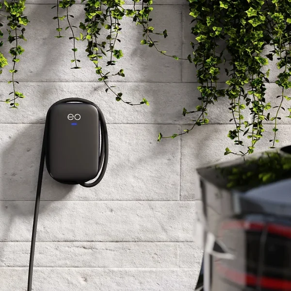 EO Mini Pro 3 Electric Vehicle Charger 7.3kw Tethered - Image 5